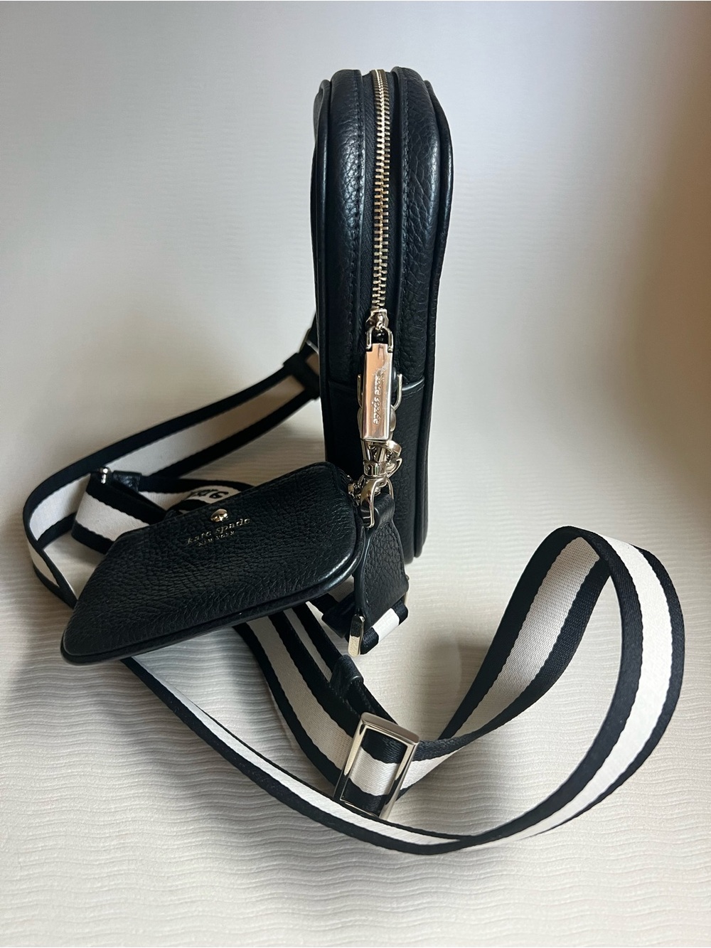 Kate Spade Rosie North/South Phone Crossbody, black pebbled leather NWOT - Picture 5 of 6